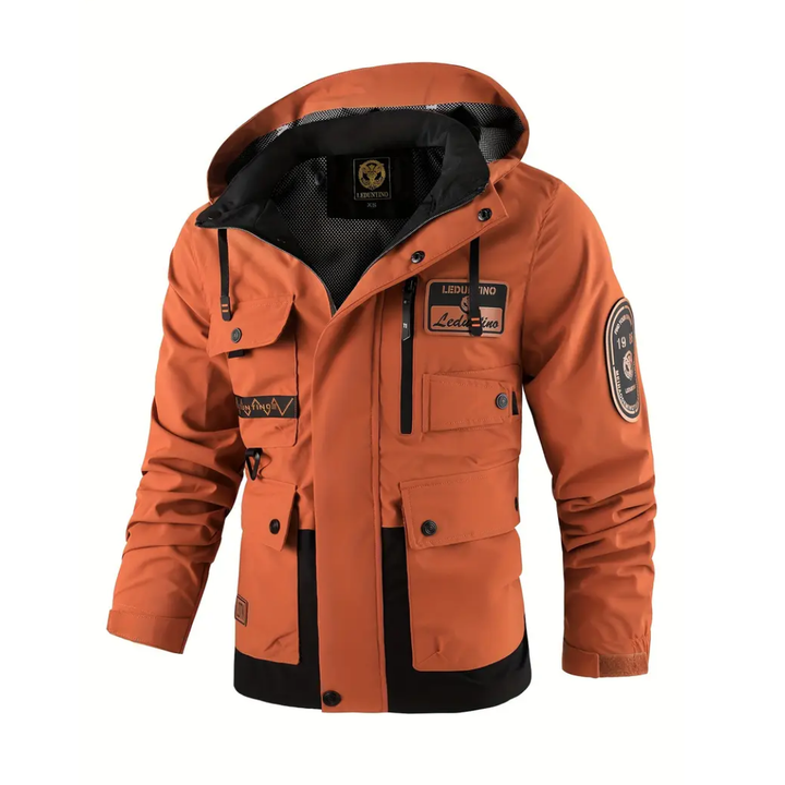 Men's outdoor jacket padded with a removable hood – Henrik