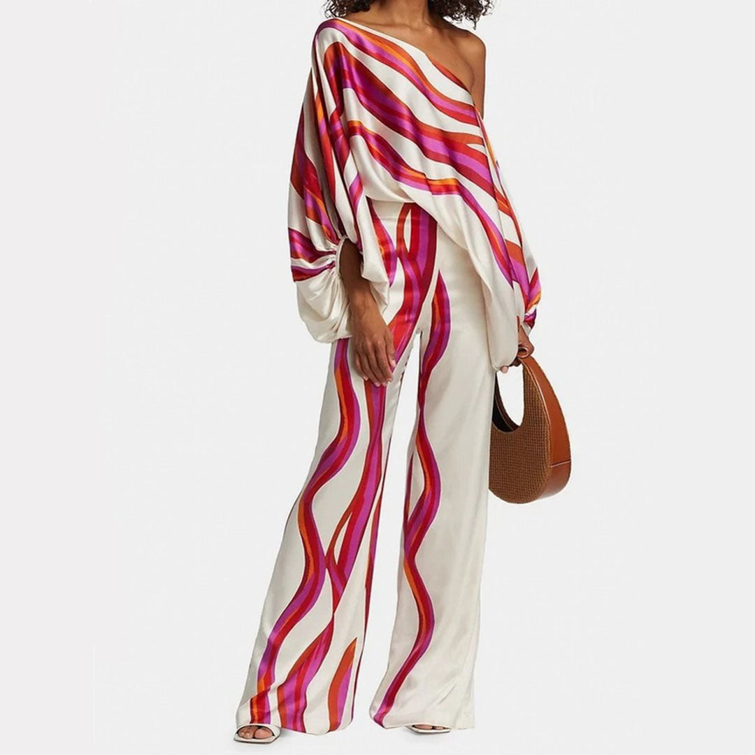 Ladies two-piece set with print & relaxed fit – Valeria