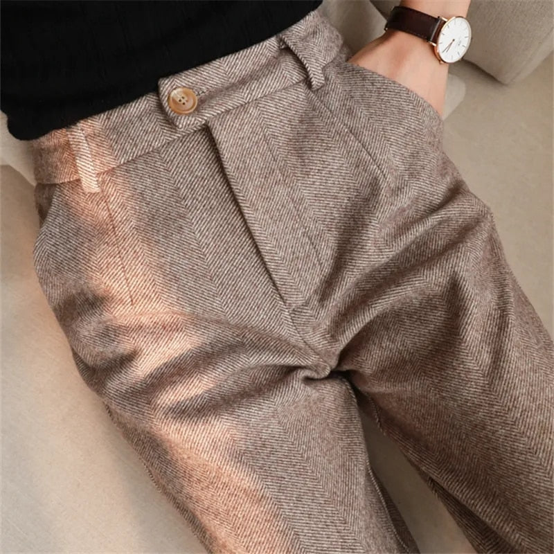 Women's harem trousers made of wool for autumn & winter – Amara