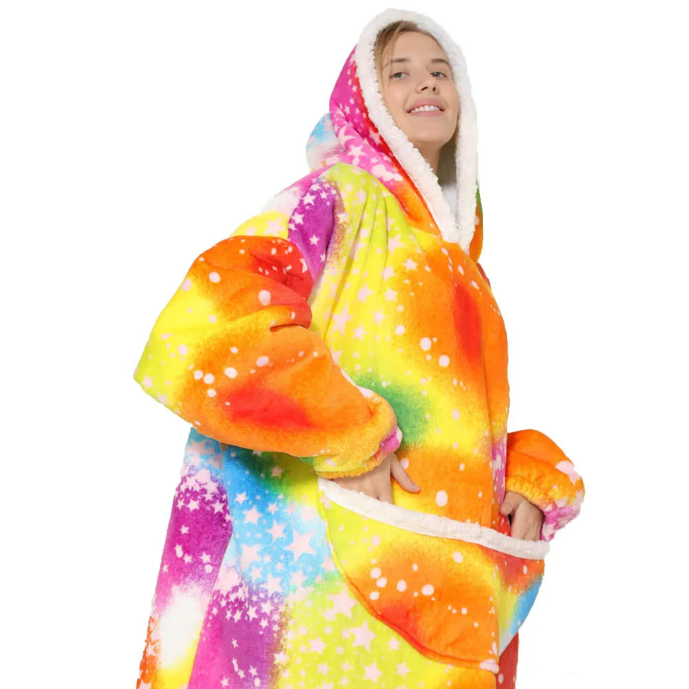 Oversized fleece blanket with hood & pockets – SnugJoy