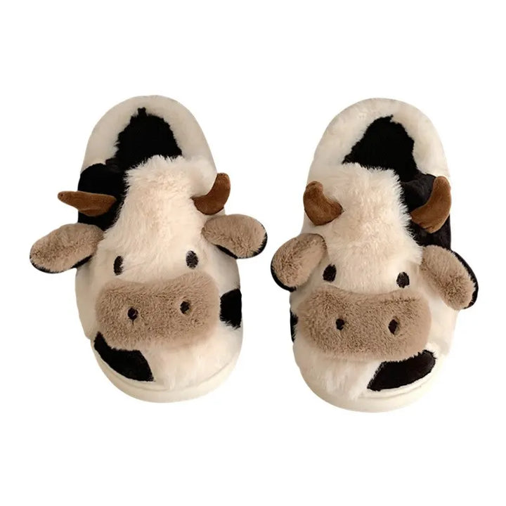 Plush slippers in cow design - PlushCow