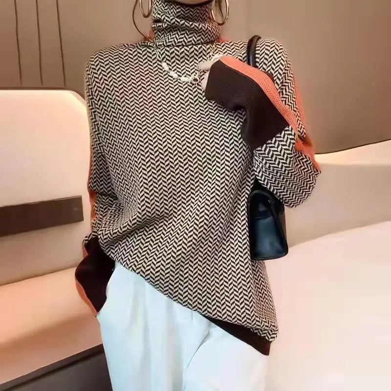 Ladies' roll neck sweater made of soft knit - Amira