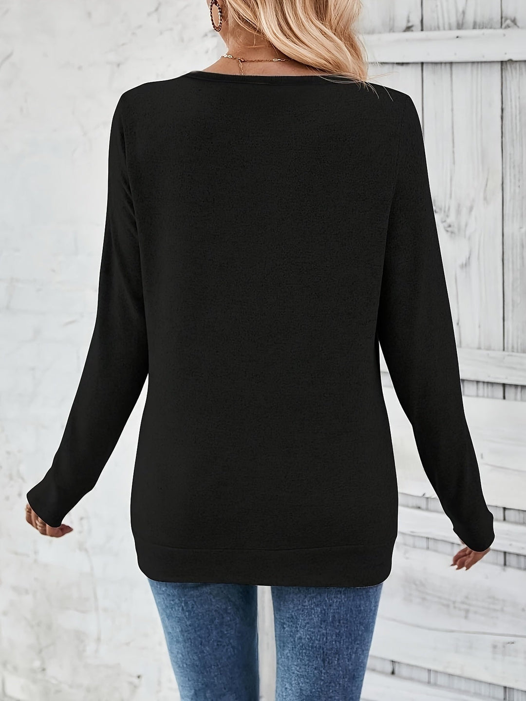 Ladies' sweater with V-neck and button detail – Iris