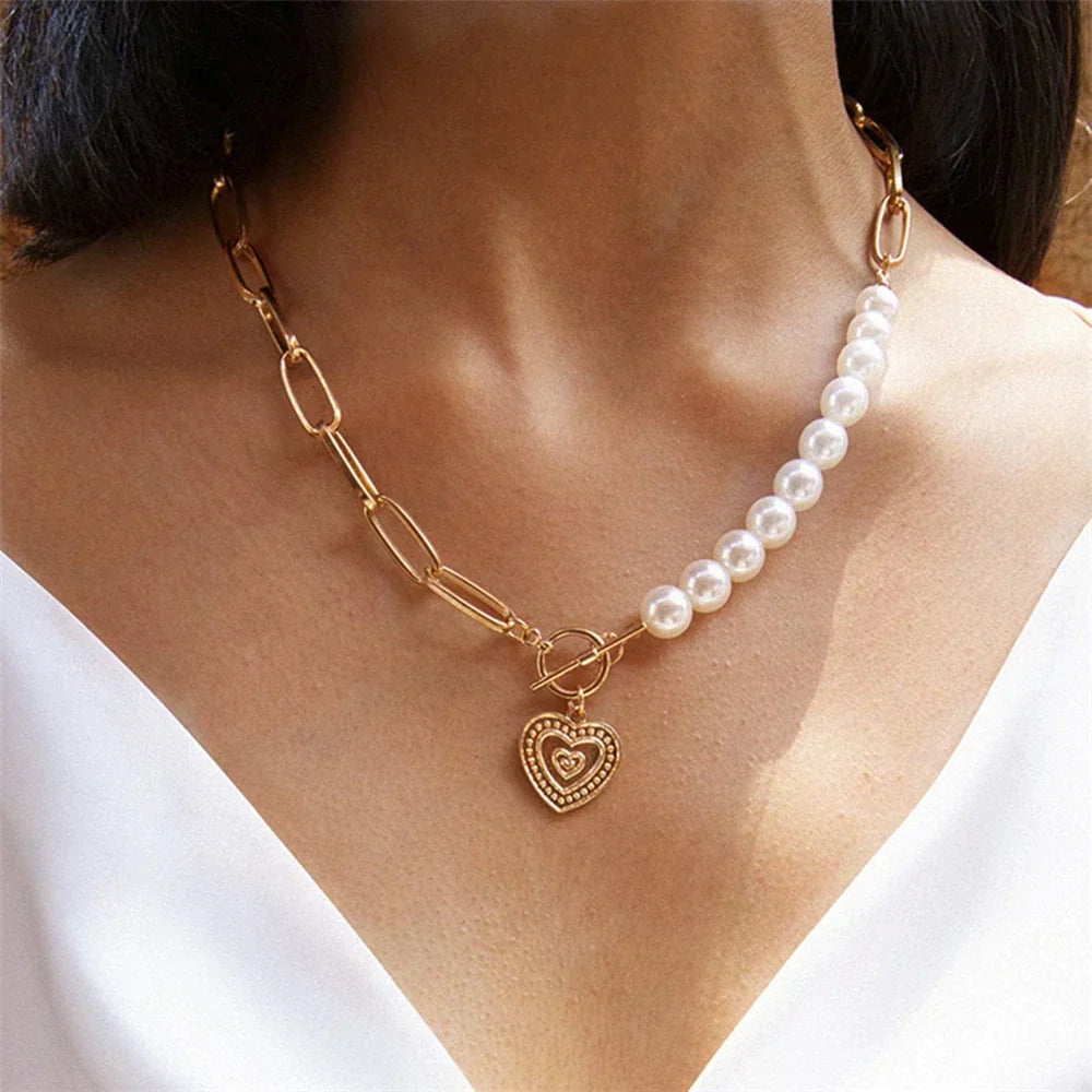 Golden Heart Necklace with Pearl Accents - Veerle-Nora Luxe
