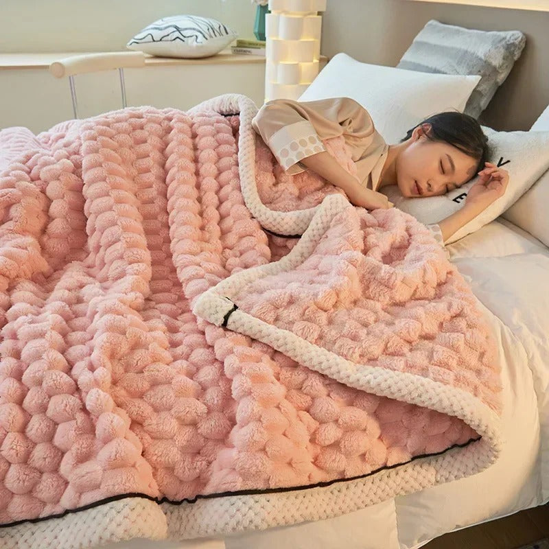 Double-layer Coral Velvet Blanket for Autumn & Winter – TurtleWarm