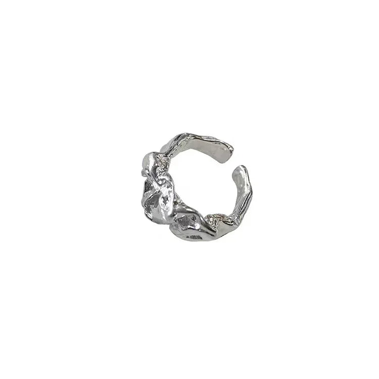 Minimalist Ring with Plissé Lava Design - Arden-Silver-Nora Luxe
