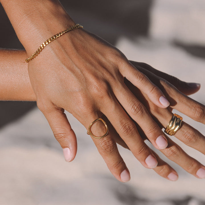 Oval Ring - Noa-5-Gold-Nora Luxe
