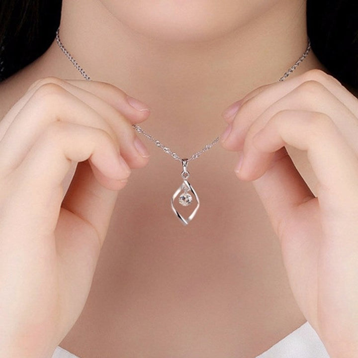 Silver Necklace with Zirconia Crystal Pendant - Elinor-Nora Luxe