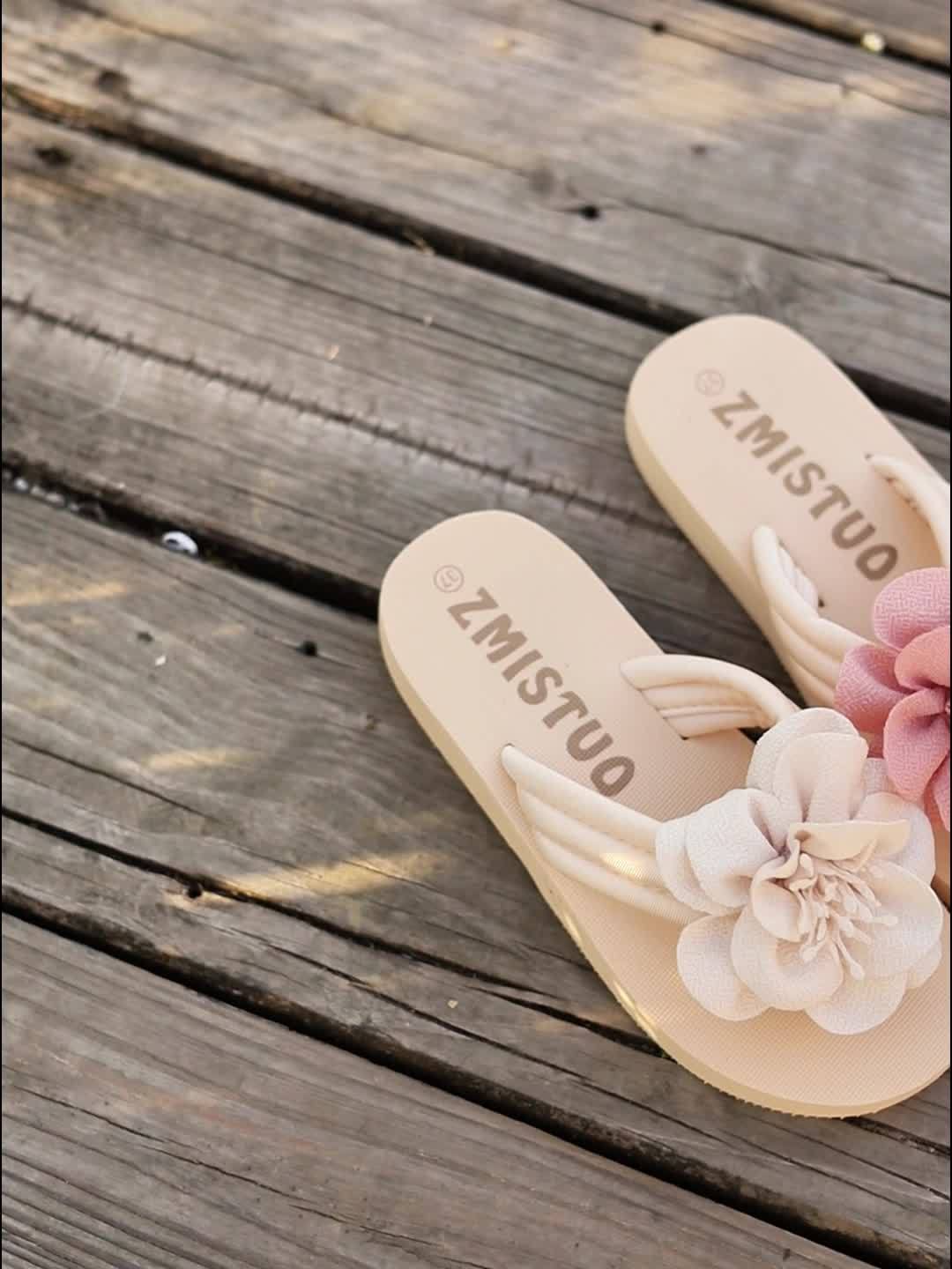 Stylish women's slippers with floral detail for summer - FlowerStep-Beige-3-The Livary