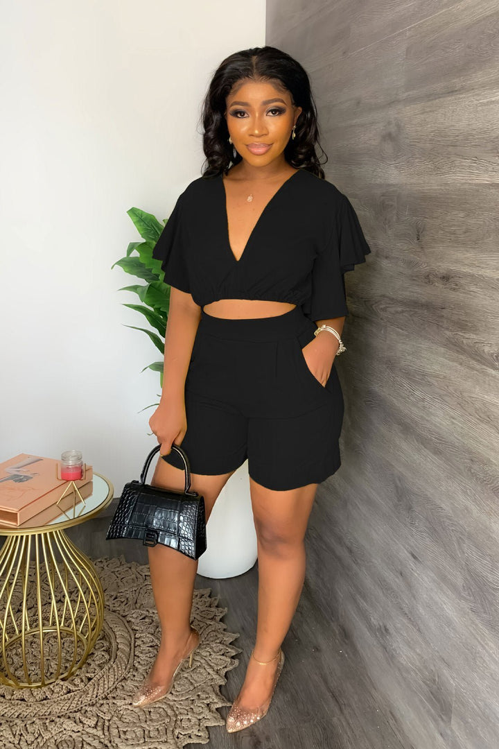 Trendy summer two-piece set with pleated design – Marlene-Green-S-Nora Luxe